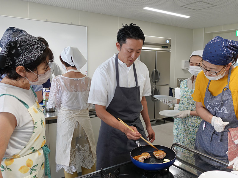 音羽創シェフ直伝！県産ミルクで夏のフレンチ 会場風景.2