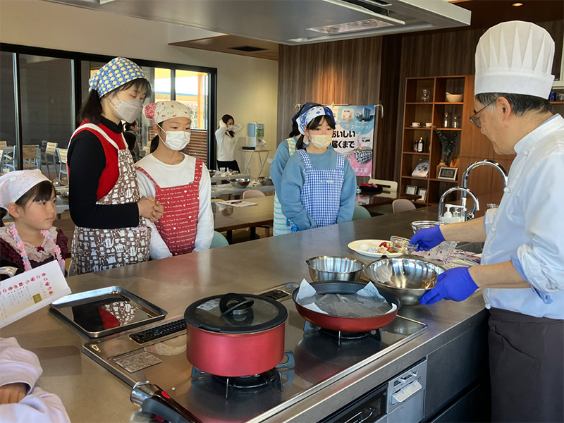 「親子で作ろう！バレンタインミルククッキング」 会場風景.1